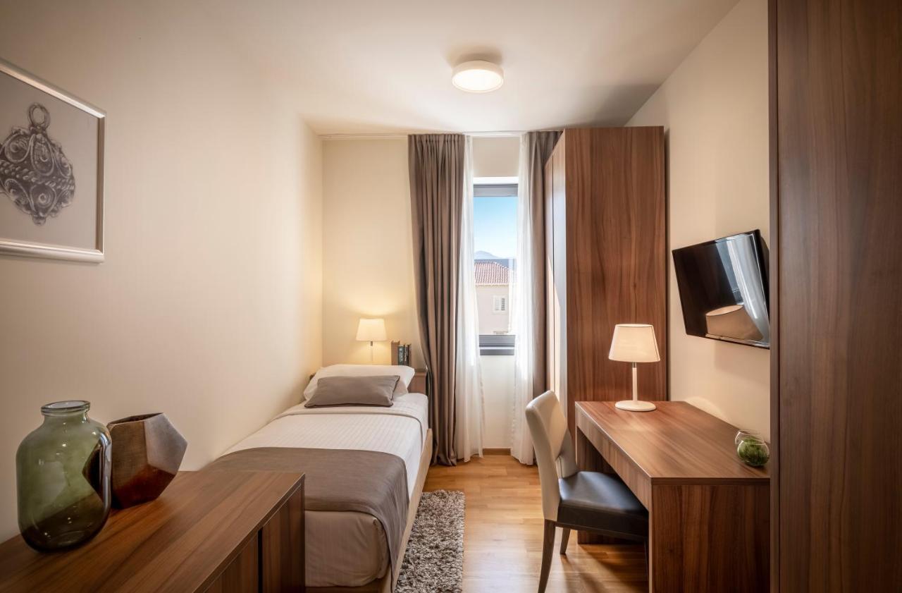 Maistra Select Srebreno Premium Apartments Екстериор снимка