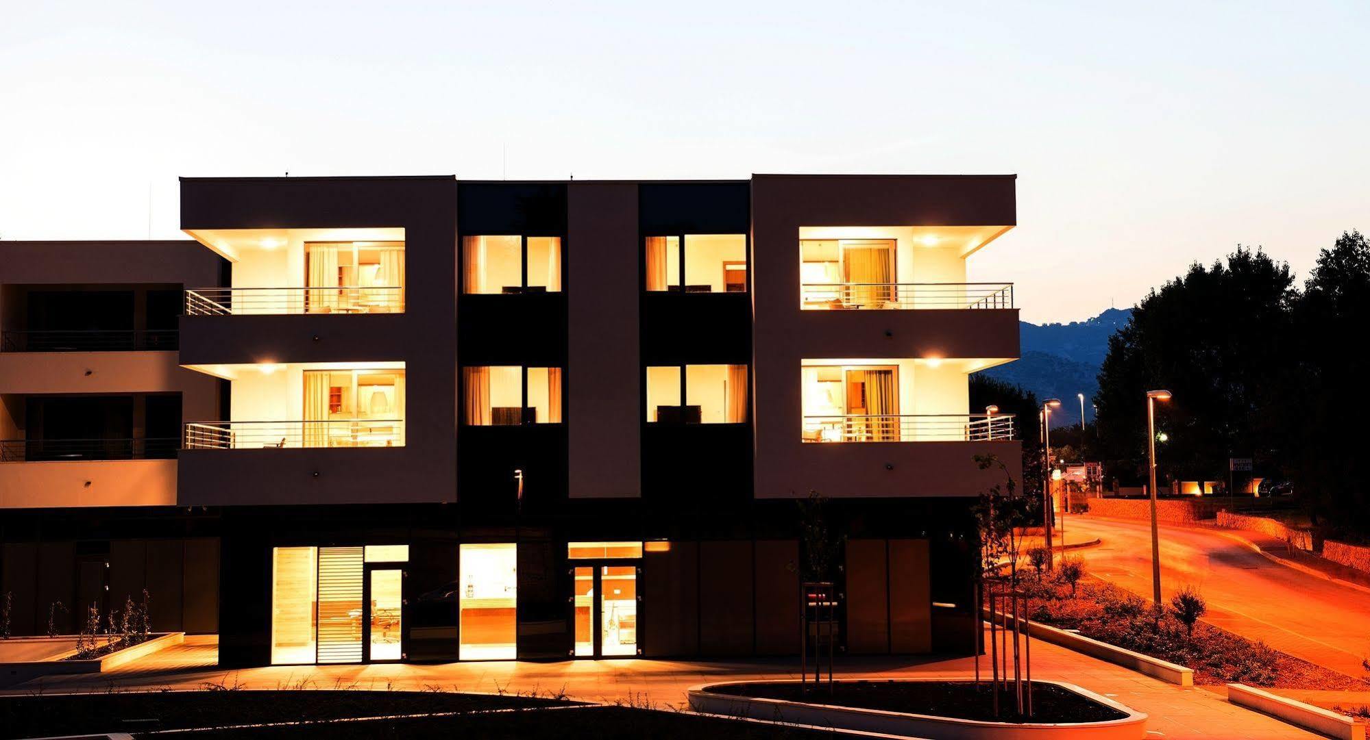 Maistra Select Srebreno Premium Apartments Екстериор снимка